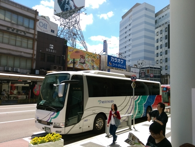 高速バスで金沢到着