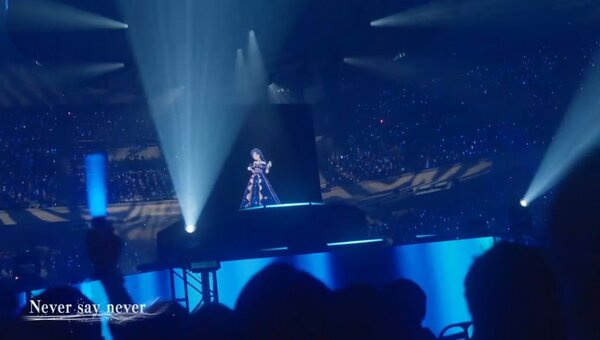 シンデレラ・渋谷凛の持ち歌「Never say never」。千早が輝きを増していく、という曲の流れに続いて歌われたというのがよかった
